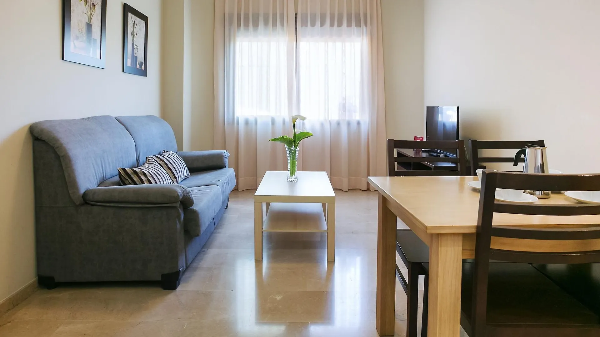 Apartamentos La Castilleja Cordoba