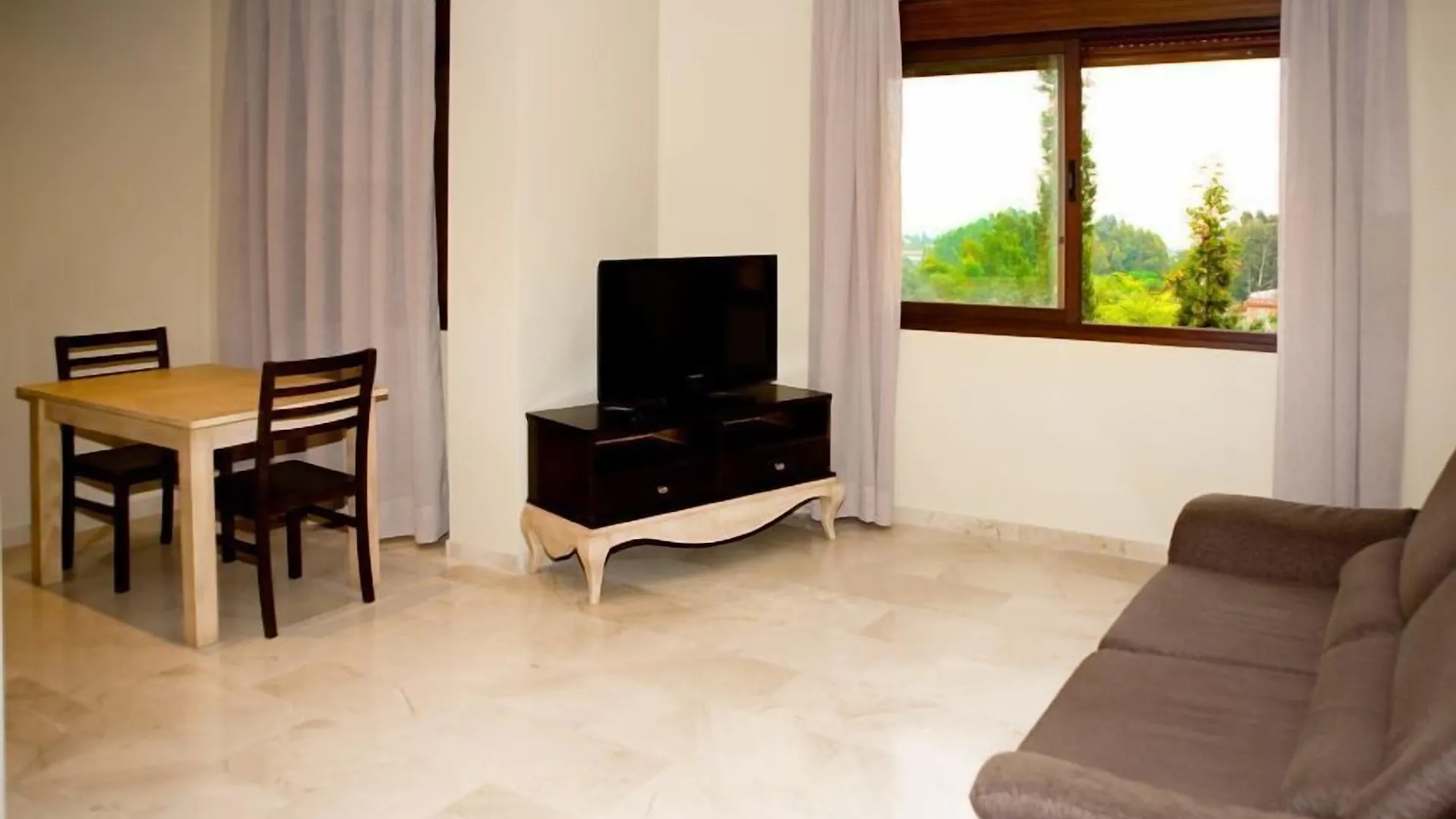 Apartmán Apartamentos La Castilleja Córdoba